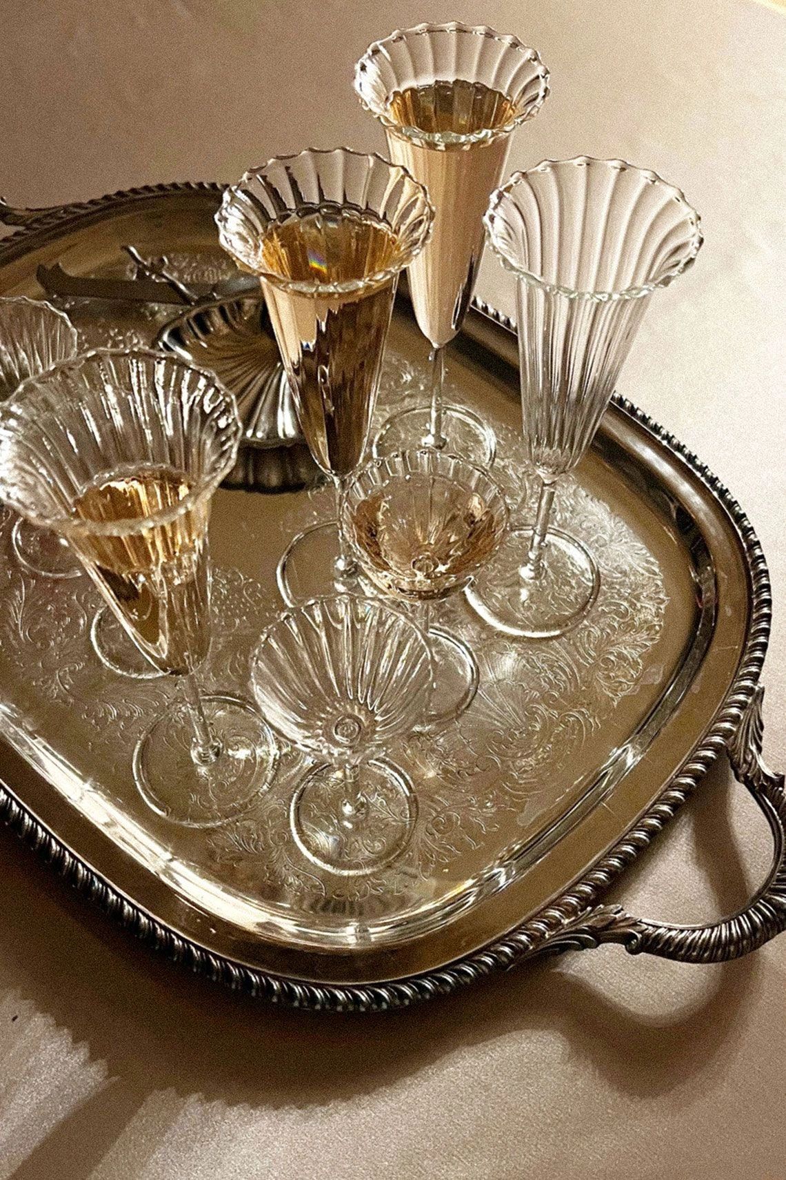 Unveiling Elegance: The Importance of the Wine Glass in Wine Enjoyment